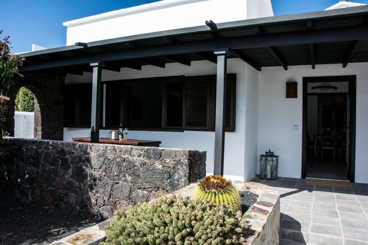 Casa Tahiche - Jacuzzi, Wifi & Bbq Villa ภายนอก รูปภาพ