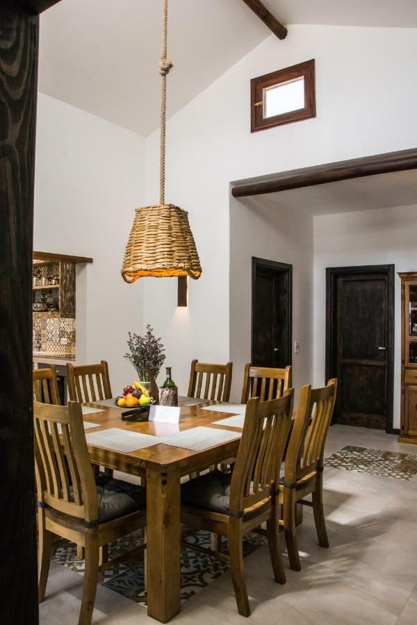 Casa Tahiche - Jacuzzi, Wifi & Bbq Villa ภายนอก รูปภาพ